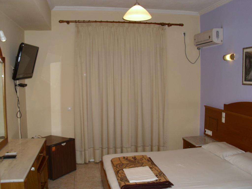 Hotel Cybele Pefki Athens Exterior photo
