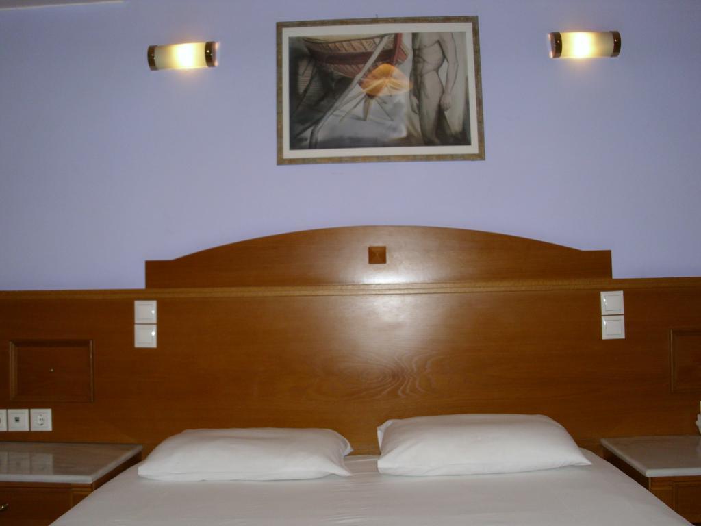 Hotel Cybele Pefki Athens Exterior photo