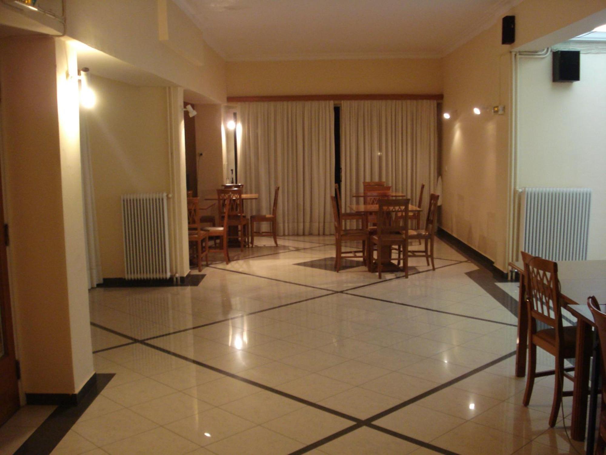 Hotel Cybele Pefki Athens Exterior photo